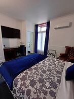 Art Hotel on York