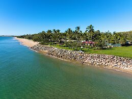 Comfort Resort Blue Pacific