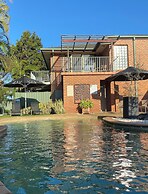 Macquarie Barracks Motor Inn