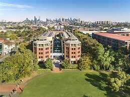 Amora Herencia Riverwalk Melbourne