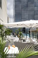 Adelphi Hotel