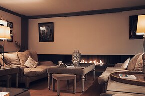 Hotel Manos Premier