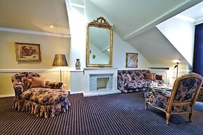Hotel Manos Premier