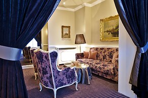 Hotel Manos Premier