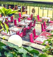 Hotel Manos Premier