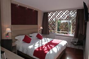 Hôtel Les Trois Roses, Grenoble Meylan
