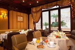 Hotel Mayfair