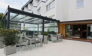Hotel Grille