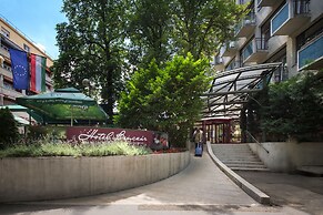 Hotel Benczur