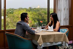 Hotel Clarks Shiraz