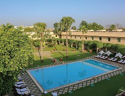 Trident, Agra
