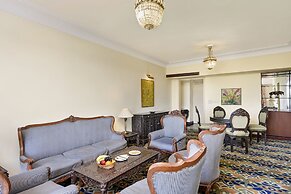 Cama Hotel