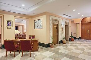 Cama Hotel