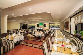 Fariyas Hotel