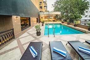 Fariyas Hotel
