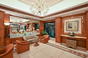 Fariyas Hotel
