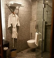 Clarks Avadh, Lucknow