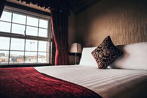 Russell Court Hotel