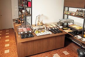 Phi Hotel Bologna