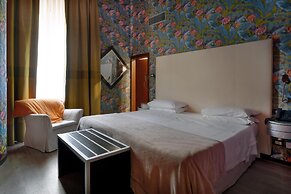 De La Pace, Sure Hotel Collection by Best Western