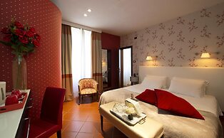 De La Pace, Sure Hotel Collection by Best Western