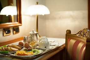 Marconi Hotel