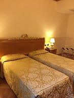 Marconi Hotel