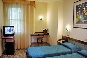 Hotel Napoleon Rimini – City & Station