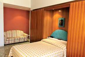 Hotel Napoleon Rimini – City & Station