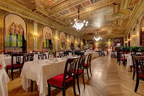 Grand Hotel Plaza