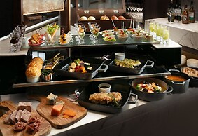 Nagoya Kanko Hotel