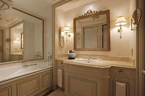 Hotel New Grand
