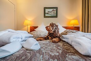 Grata by Centrum Hotels