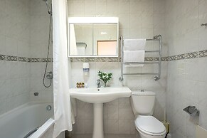Grata by Centrum Hotels
