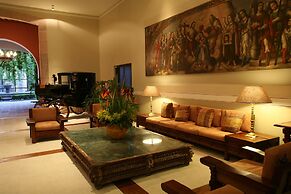 Hacienda Jurica by Brisas
