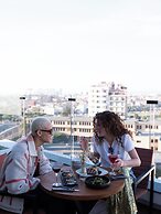 Kaan Casablanca