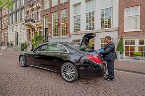 Ambassade Hotel