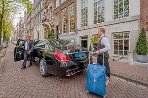 Ambassade Hotel