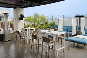 Radisson Hotel Decapolis Miraflores