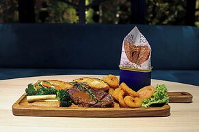 Four Points by Sheraton Singapore, Riverview