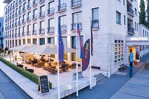 Devin Hotel