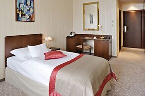 Devin Hotel
