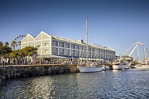 Victoria and Alfred Hotel by NEWMARK