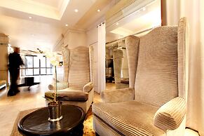 Manhattan Hotel