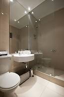 Manhattan Hotel