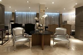 Manhattan Hotel