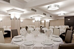 Hotel Reina Cristina