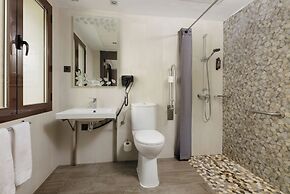 Hotel Reina Cristina