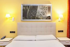 Hotel Sercotel Tres Luces