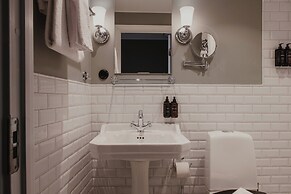 Home Hotel Baltzar